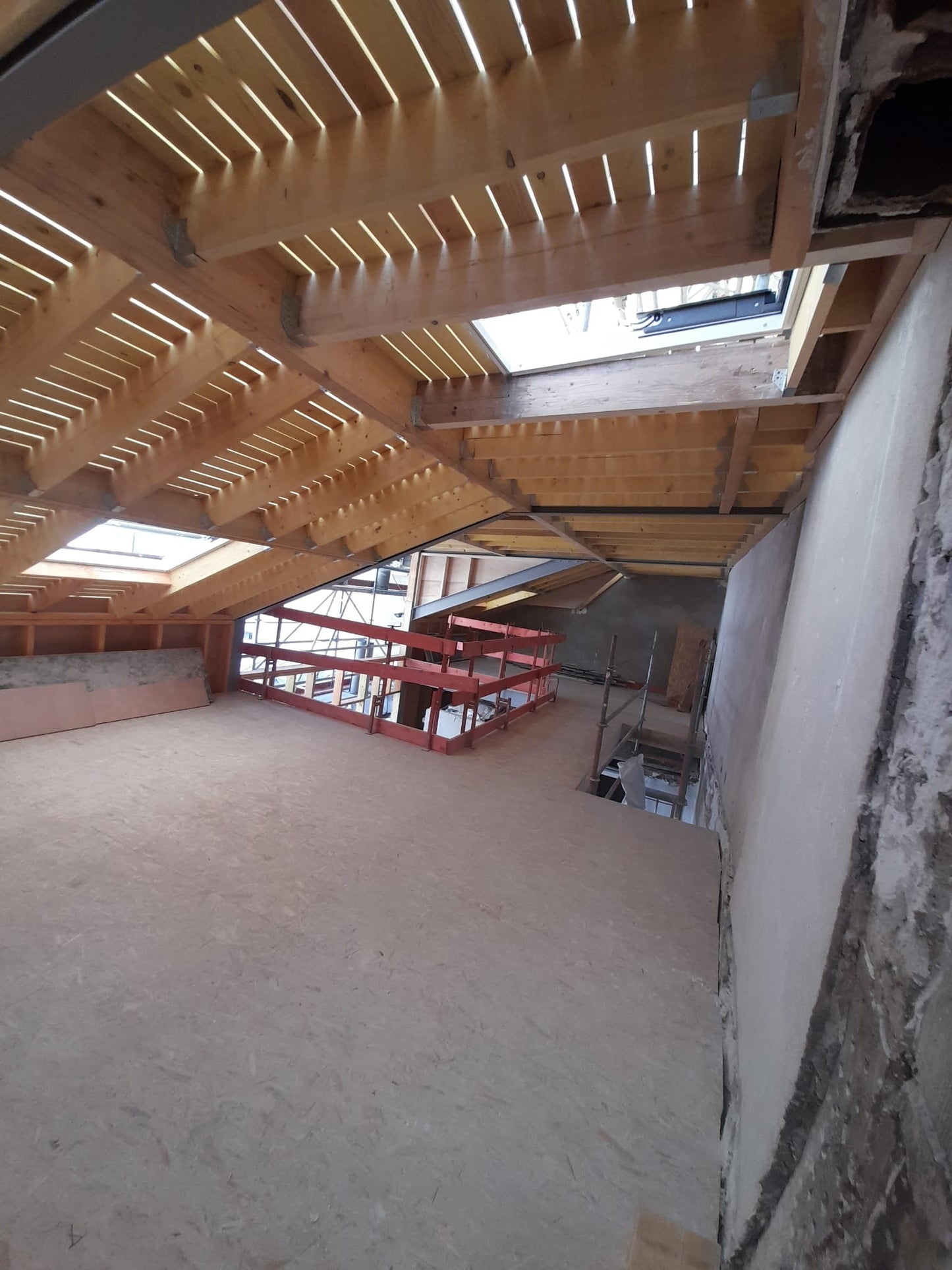 Paris (75011) / Faubourg St Antoine – Surélévation d’un Logement